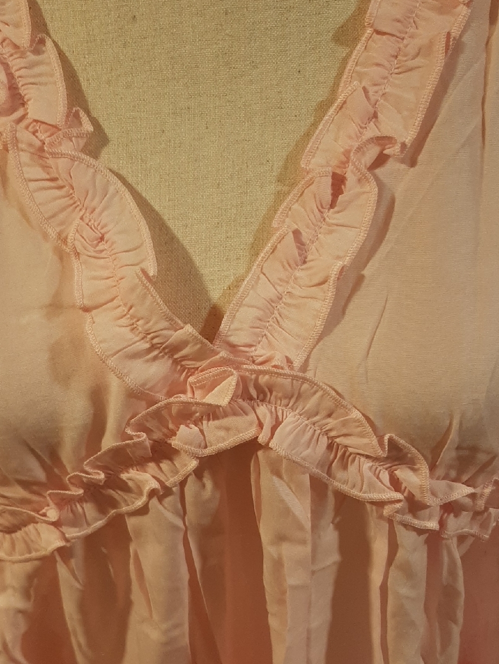 🥀🍋NWT BiBi Pink Ruffle Tiered/Flowy Tank Top (L)🥀 - Picture 2 of 7